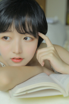 青田典子